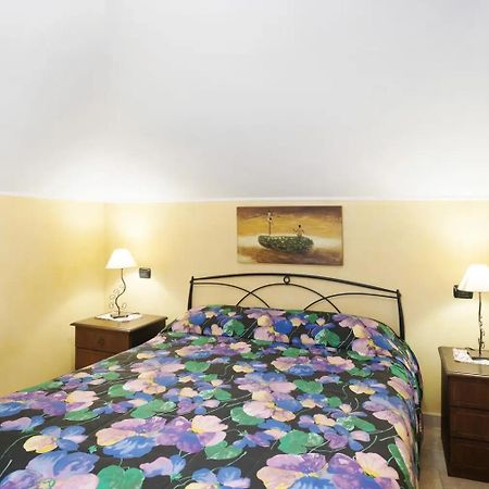 Appartement L'Albicocco à Dolceacqua Extérieur photo