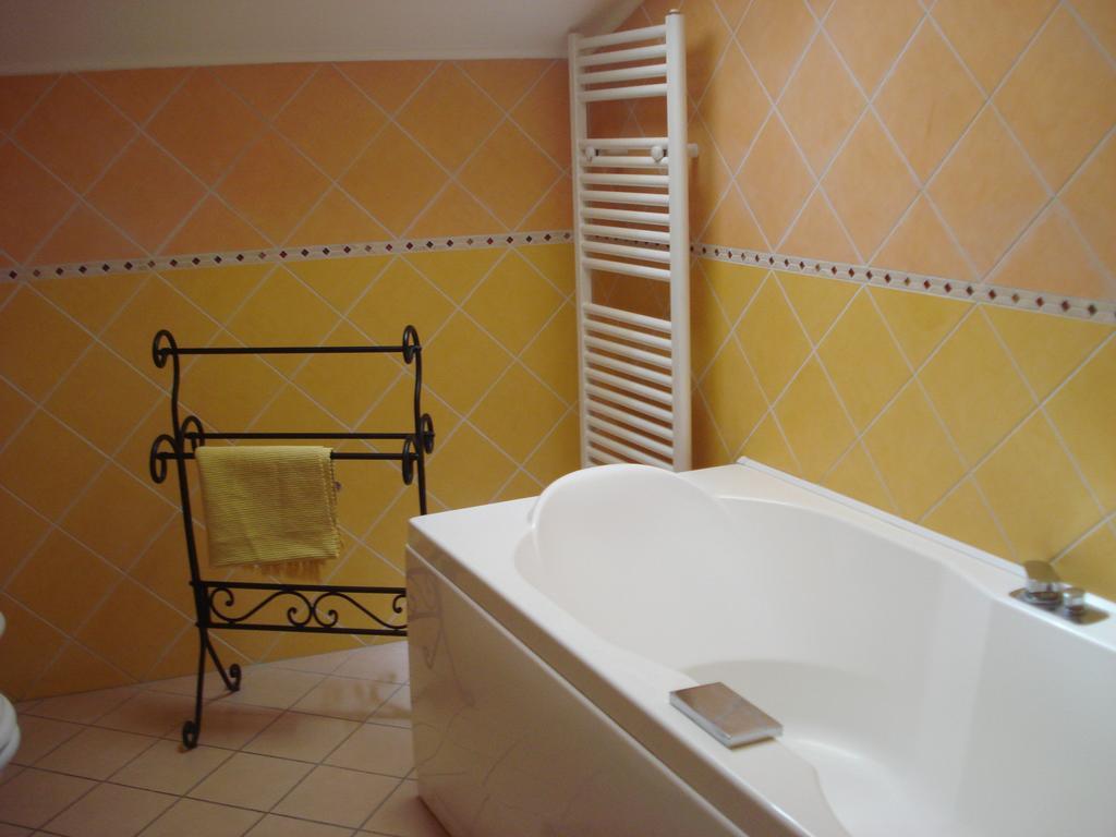 Appartement L'Albicocco à Dolceacqua Extérieur photo